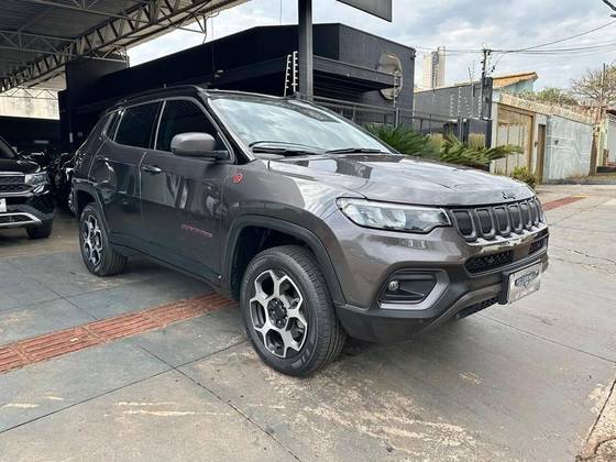 JEEP COMPASS 2.0 TD350 TURBO DIESEL TRAILHAWK AT9 JEEP COMPASS 2.0 TD350 TURBO DIESEL TRAILHAWK AT9